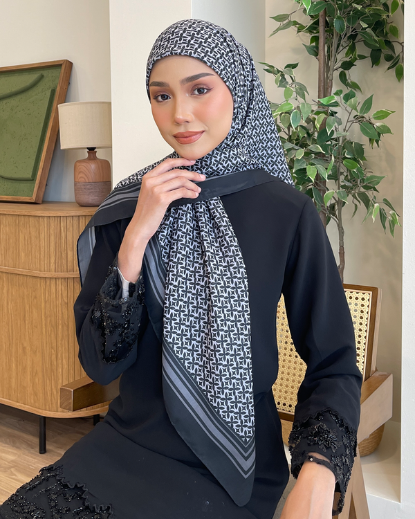 NEW ARRIVALS – Nadine