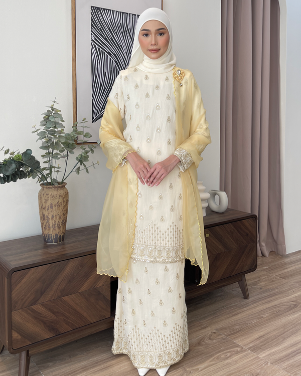 INARA KURUNG - CREAM BUTTER